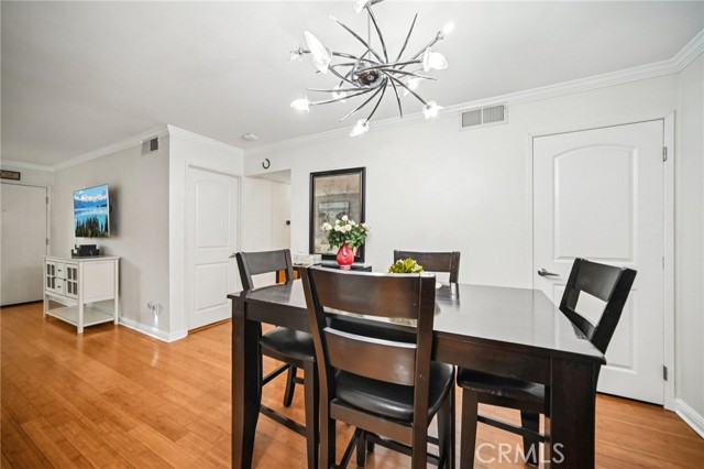 Detail Gallery Image 5 of 26 For 18760 Mandan #1403,  Canyon Country,  CA 91351 - 3 Beds | 2 Baths