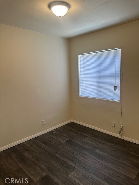 932 W 71st Street, Los Angeles CA: https://media.crmls.org/medias/b3b123ab-25b6-4384-b571-21db704a6f8a.jpg