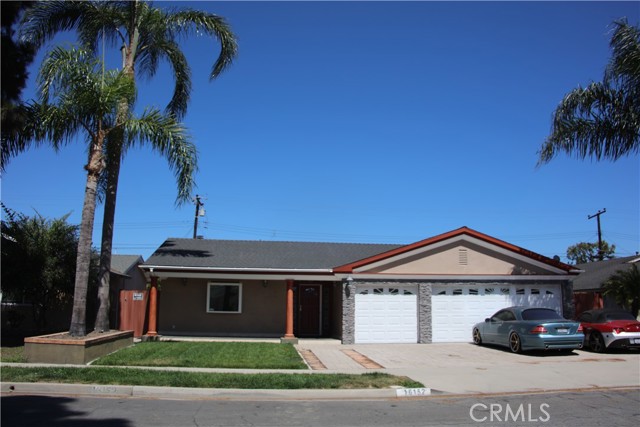 16152 Warren Ln, Huntington Beach, CA 92649