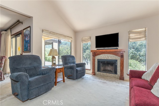 Detail Gallery Image 10 of 55 For 4640 Shady Creek Dr #46,  Paso Robles,  CA 93446 - 2 Beds | 3 Baths