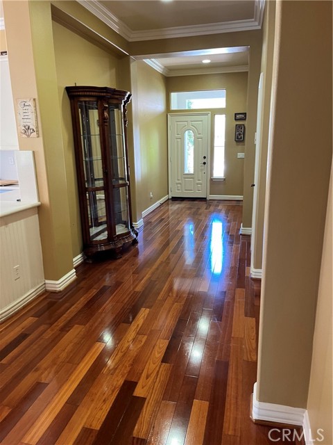 25054 Fawnskin Drive, Temescal Valley CA: https://media.crmls.org/medias/b3b1b10e-7681-4982-ba4d-7a27f201157f.jpg