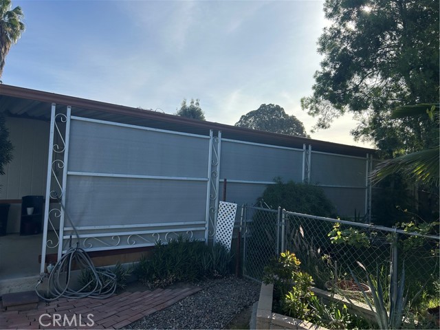 Detail Gallery Image 7 of 9 For 680 Camino Real, Hemet,  CA 92543 - 2 Beds | 2 Baths