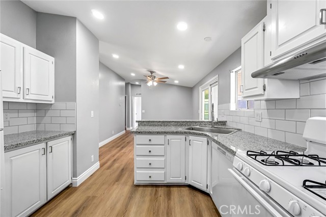 Detail Gallery Image 12 of 41 For 1218 E Cleveland #103,  Madera,  CA 93628 - 3 Beds | 2 Baths