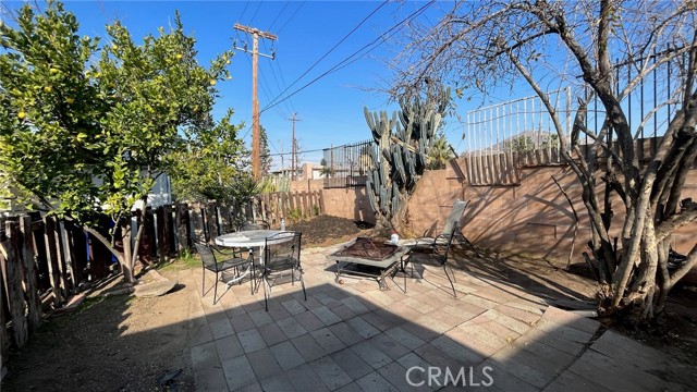 Detail Gallery Image 10 of 10 For 36 Round Table Dr, Riverside,  CA 92507 - 3 Beds | 2 Baths