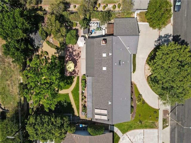 Detail Gallery Image 32 of 40 For 23962 Crosson Dr, Woodland Hills,  CA 91367 - 3 Beds | 2 Baths