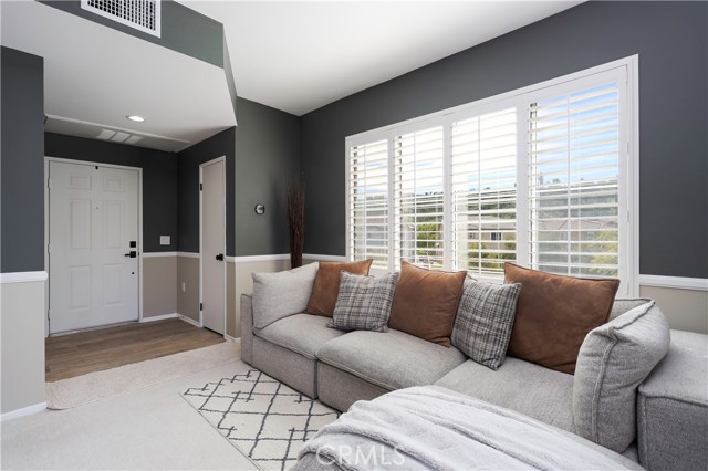 Detail Gallery Image 2 of 20 For 20000 Plum Canyon #1126,  Saugus,  CA 91350 - 1 Beds | 1 Baths
