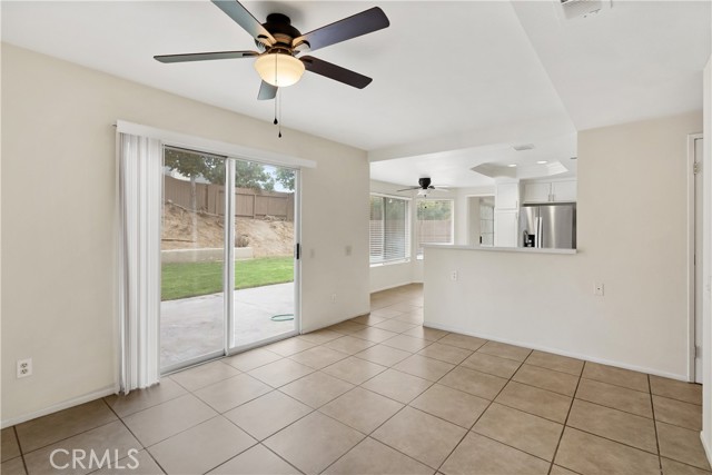 Detail Gallery Image 13 of 29 For 41855 Borealis Dr, Temecula,  CA 92592 - 4 Beds | 2/1 Baths