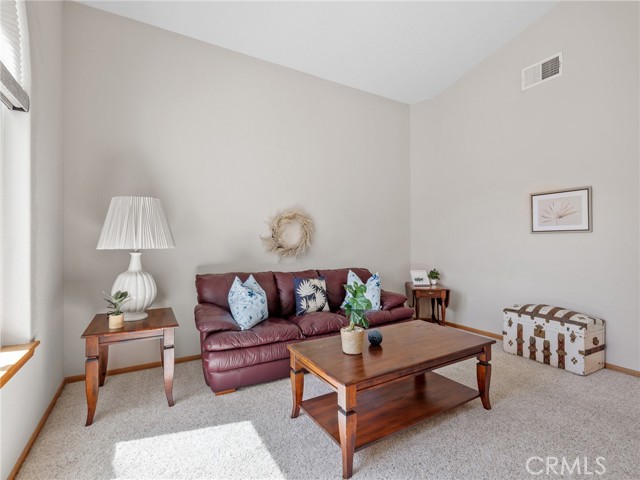 14526 Galleon Lane, Helendale CA: https://media.crmls.org/medias/b3b4eaaf-b4ed-4412-aa98-e44bdc770db1.jpg