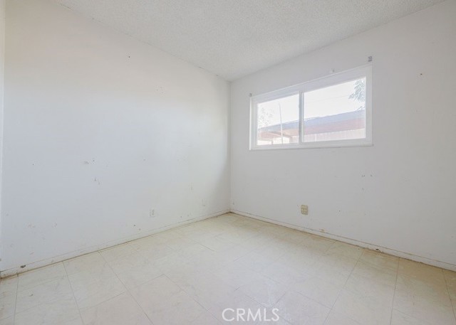 72376 Sunnyslope Drive, 29 Palms CA: https://media.crmls.org/medias/b3b5f679-3d5e-4909-966f-0e0b841419bc.jpg