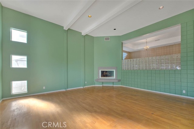 Detail Gallery Image 8 of 69 For 6423 Deep Dell, Hollywood,  CA 90068 - 3 Beds | 2/1 Baths