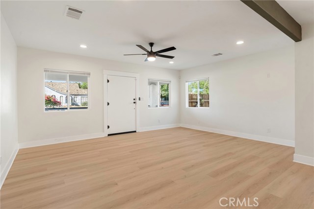 Detail Gallery Image 12 of 49 For 201 Lincoln St, Bakersfield,  CA 93305 - 3 Beds | 2 Baths