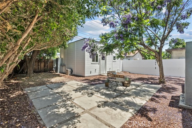 Detail Gallery Image 15 of 52 For 1745 W 39th St, Los Angeles,  CA 90062 - – Beds | – Baths