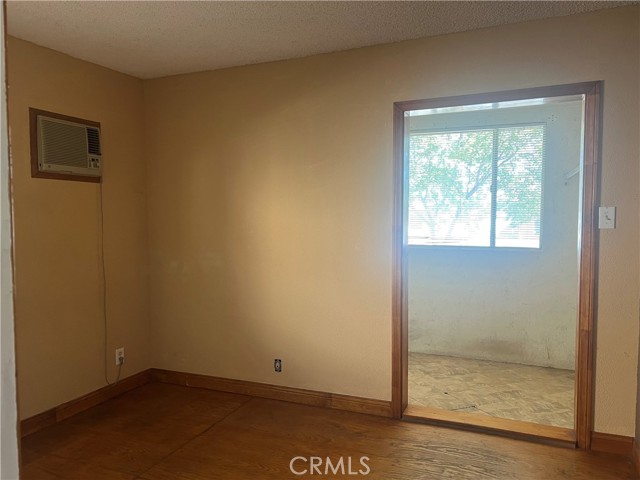 Detail Gallery Image 10 of 17 For 13066 3rd, Chino,  CA 91710 - 2 Beds | 1 Baths