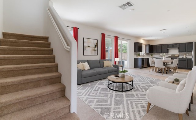 3720 Mount Whitney Avenue, Rosamond CA: https://media.crmls.org/medias/b3b701ca-97ec-4dca-bbb6-537360dfe8cd.jpg