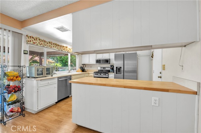 Detail Gallery Image 12 of 25 For 1114 Bottle Tree, Hemet,  CA 92545 - 3 Beds | 2 Baths