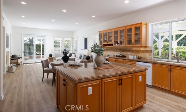 Detail Gallery Image 18 of 50 For 6406 E Abbeywood Rd, Orange,  CA 92867 - 4 Beds | 3/1 Baths