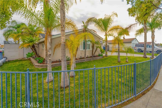 Detail Gallery Image 9 of 47 For 5930 Los Nietos St, Buena Park,  CA 90620 - 3 Beds | 2 Baths