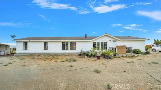 Detail Gallery Image 1 of 68 For 2964 Smoke Tree, Pinon Hills,  CA 92372 - 4 Beds | 2 Baths