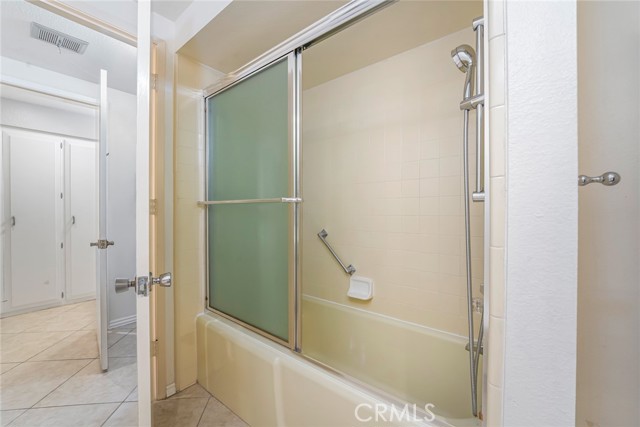 Detail Gallery Image 19 of 24 For 506 Avenida Sevilla, Laguna Woods,  CA 92637 - 2 Beds | 1/1 Baths