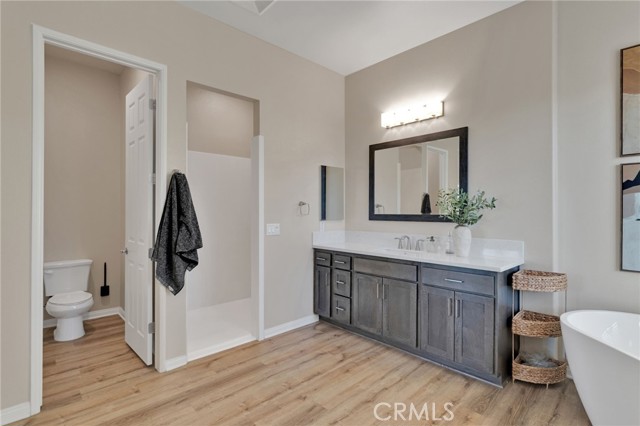 Detail Gallery Image 46 of 73 For 17066 Takipi Rd, Apple Valley,  CA 92307 - 3 Beds | 3 Baths