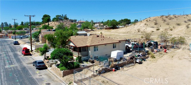 15464 3rd Street, Victorville CA: https://media.crmls.org/medias/b3b8707b-2495-4d39-b00b-3e9f2040761b.jpg