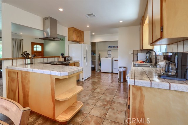 50986 Road 632, Oakhurst CA: https://media.crmls.org/medias/b3b8e606-f1a0-4075-831f-b29f31918cac.jpg