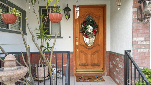 Detail Gallery Image 9 of 59 For 7115 Park Manor Ave, North Hollywood,  CA 91605 - 4 Beds | 2 Baths