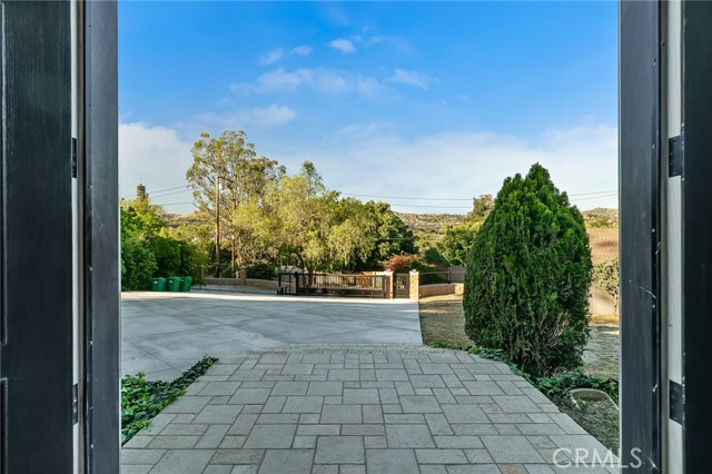 Detail Gallery Image 17 of 72 For 10533 Morada, Orange,  CA 92869 - 4 Beds | 4/1 Baths