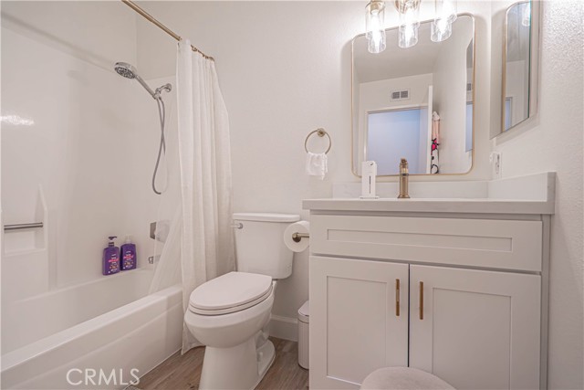 Detail Gallery Image 3 of 26 For 25891 Fenda, Valencia,  CA 91355 - 3 Beds | 2 Baths