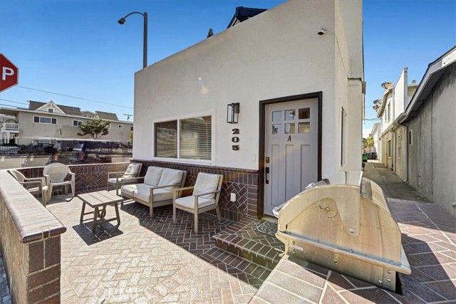 Image 2 for 205 33Rd St, Newport Beach, CA 92663