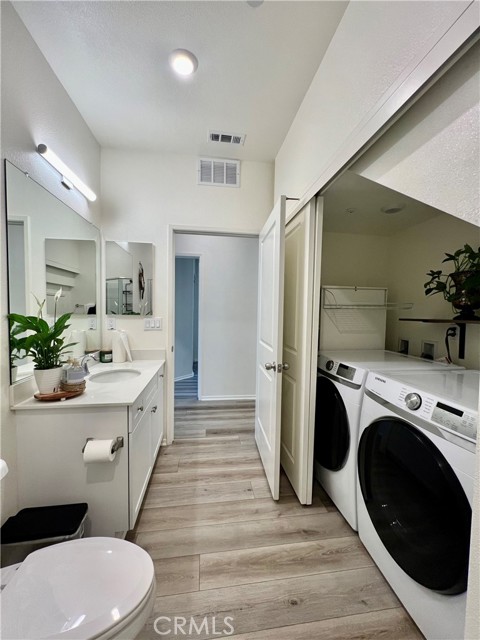 Detail Gallery Image 11 of 23 For 24754 5th St, San Bernardino,  CA 92410 - 4 Beds | 3 Baths