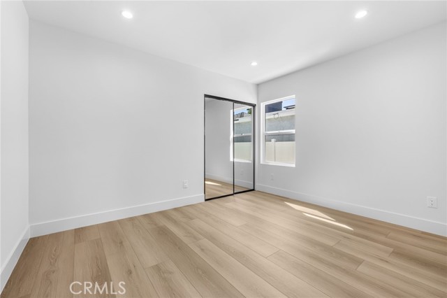 Detail Gallery Image 17 of 69 For 1504 N California, Burbank,  CA 91505 - – Beds | – Baths