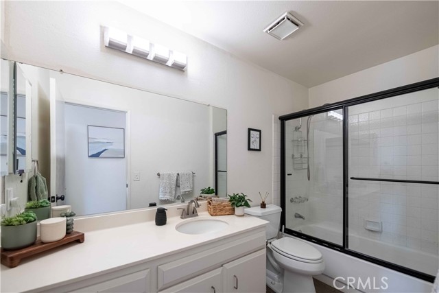 3168 Darby Street, Simi Valley CA: https://media.crmls.org/medias/b3c135e4-80a0-4820-9017-74eb04451538.jpg