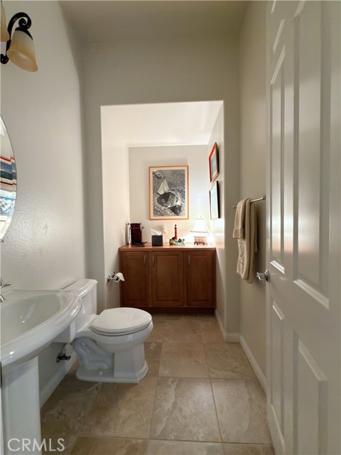 Detail Gallery Image 10 of 68 For 923 Union, Cherry Valley,  CA 92223 - 4 Beds | 3/1 Baths