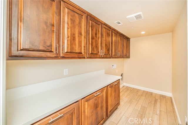 Detail Gallery Image 28 of 44 For 1275 Hollister, Pinon Hills,  CA 92372 - 4 Beds | 2 Baths