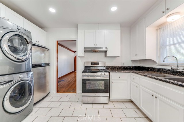 Detail Gallery Image 7 of 48 For 496 E 52nd, Long Beach,  CA 90805 - – Beds | – Baths