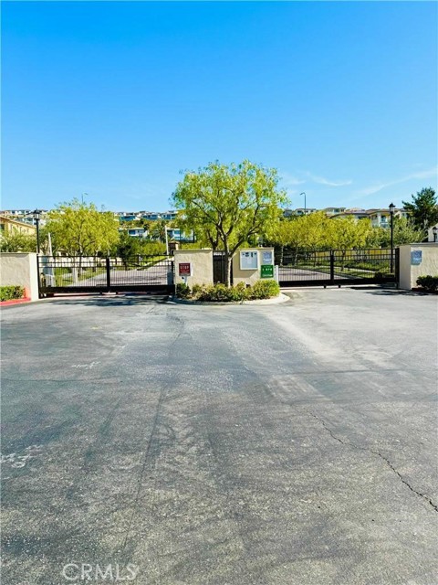 20323 Livorno, Porter Ranch CA: https://media.crmls.org/medias/b3c1fee5-0900-4e1a-a7bd-45256f102acb.jpg