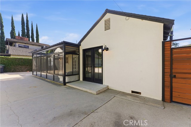 Detail Gallery Image 48 of 56 For 1230 Oak Circle, Glendale,  CA 91208 - 3 Beds | 2 Baths