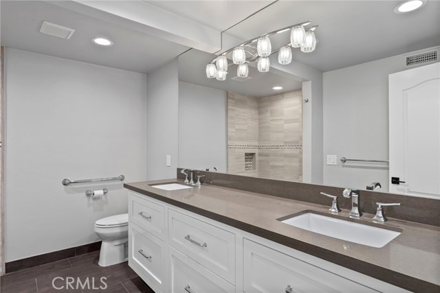 19021 Canyon Drive, Villa Park CA: https://media.crmls.org/medias/b3c280f1-c412-4899-8558-1722d49cb5ba.jpg