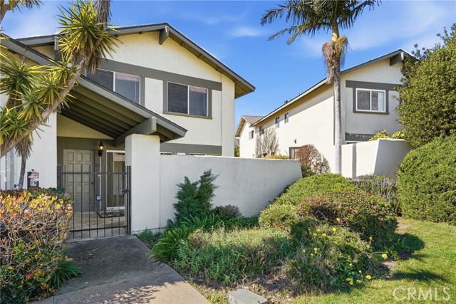 Image 1 of 38 For 1750 Prefumo Canyon  22