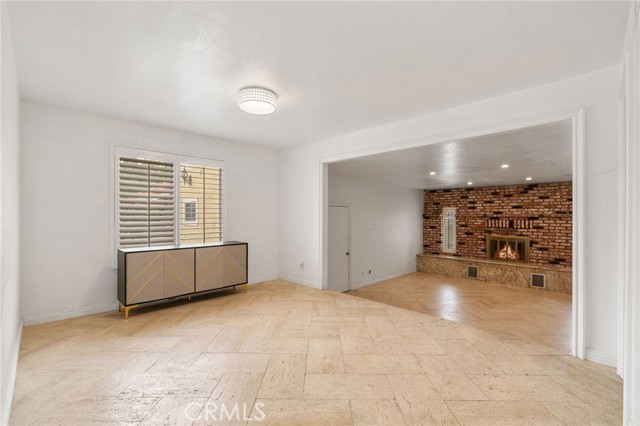 Detail Gallery Image 15 of 47 For 1636 Devore, San Bernardino,  CA 92407 - 3 Beds | 2/1 Baths