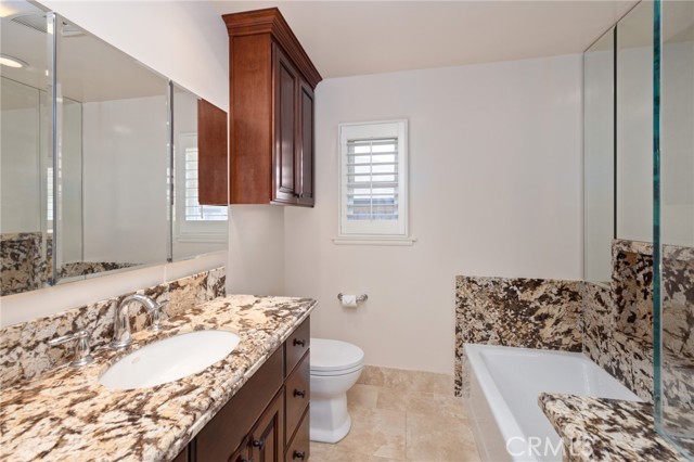 160 Mauna Loa Drive, Monrovia CA: https://media.crmls.org/medias/b3c530d9-e9bf-41e4-acda-bd446b52dba9.jpg