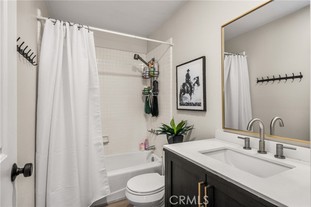 Detail Gallery Image 14 of 26 For 51 Lehigh Aisle, Irvine,  CA 92612 - 2 Beds | 2 Baths