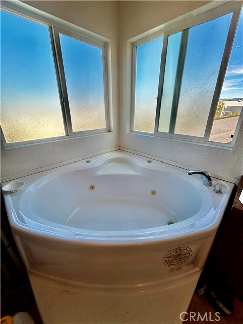 Detail Gallery Image 13 of 21 For 1536 S State St #99,  Hemet,  CA 92543 - 3 Beds | 2 Baths