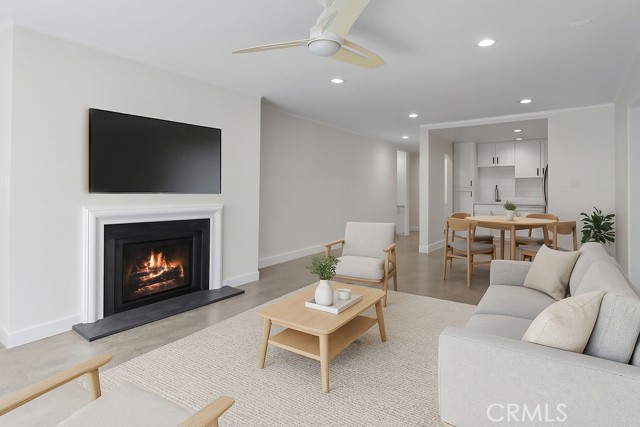 200 Mcneil Lane, Newport Beach CA: https://media.crmls.org/medias/b3c754cf-438f-44db-8223-f6e4843ef2ca.jpg