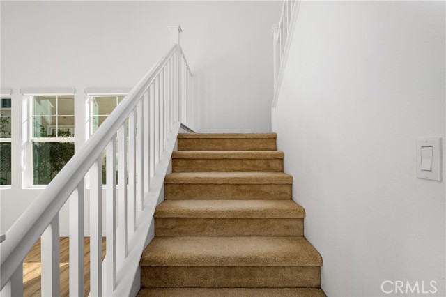 Detail Gallery Image 25 of 45 For 947 Aurora Ln, Costa Mesa,  CA 92626 - 3 Beds | 2/1 Baths
