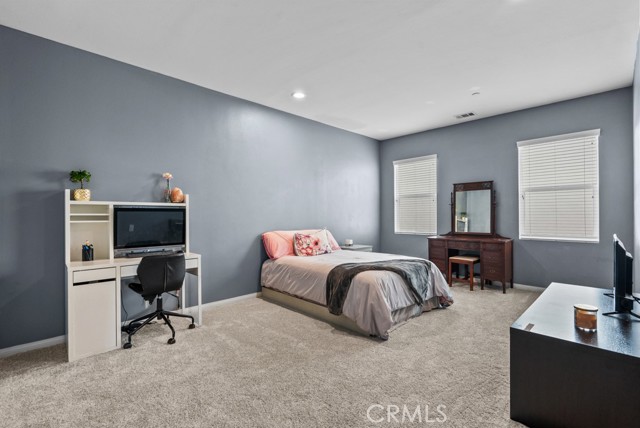 Detail Gallery Image 42 of 72 For 19321 Carranza Ln, Saugus,  CA 91350 - 6 Beds | 4 Baths