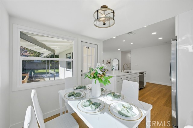 Detail Gallery Image 8 of 29 For 1316 W Beacon Ave, Anaheim,  CA 92802 - 4 Beds | 2 Baths