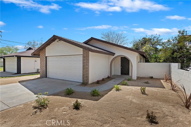 Detail Gallery Image 2 of 31 For 1009 Washington St, Redlands,  CA 92374 - 3 Beds | 2 Baths