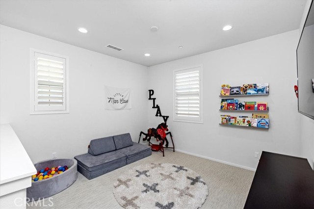 722 Gemstone Drive, San Marcos CA: https://media.crmls.org/medias/b3c92de7-a327-4c06-ae93-c465baaf5b44.jpg
